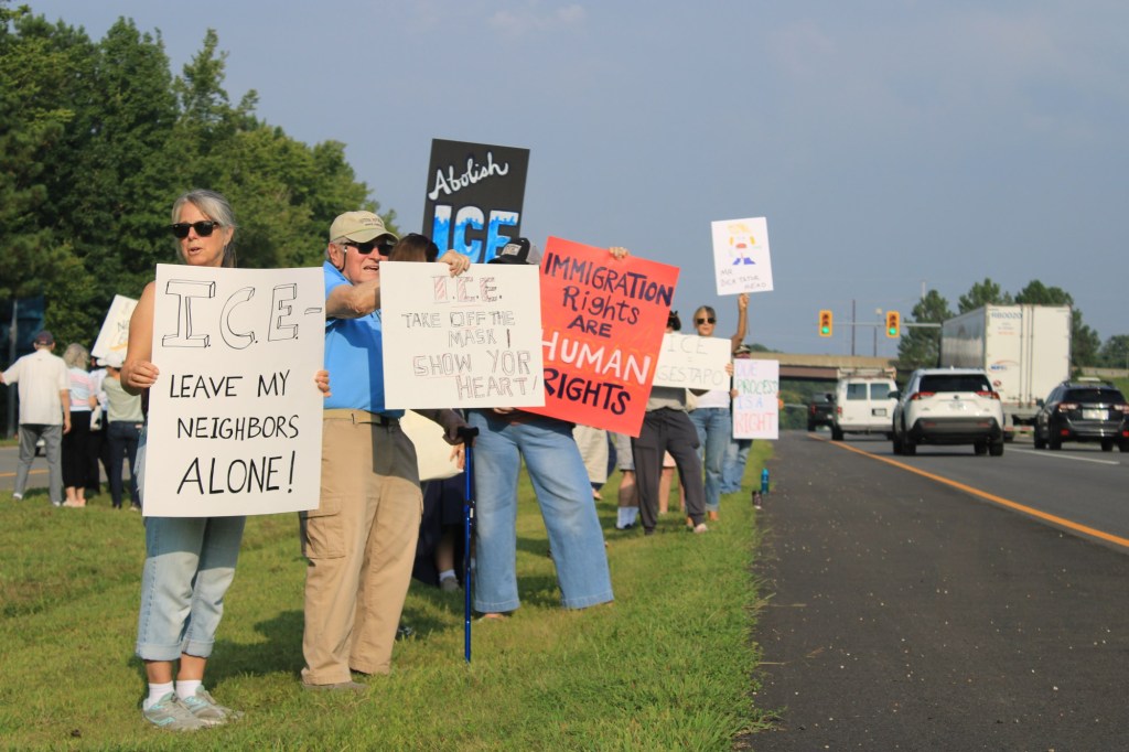 Community members rally to oppose father’s ICE detainment in Williamsburg