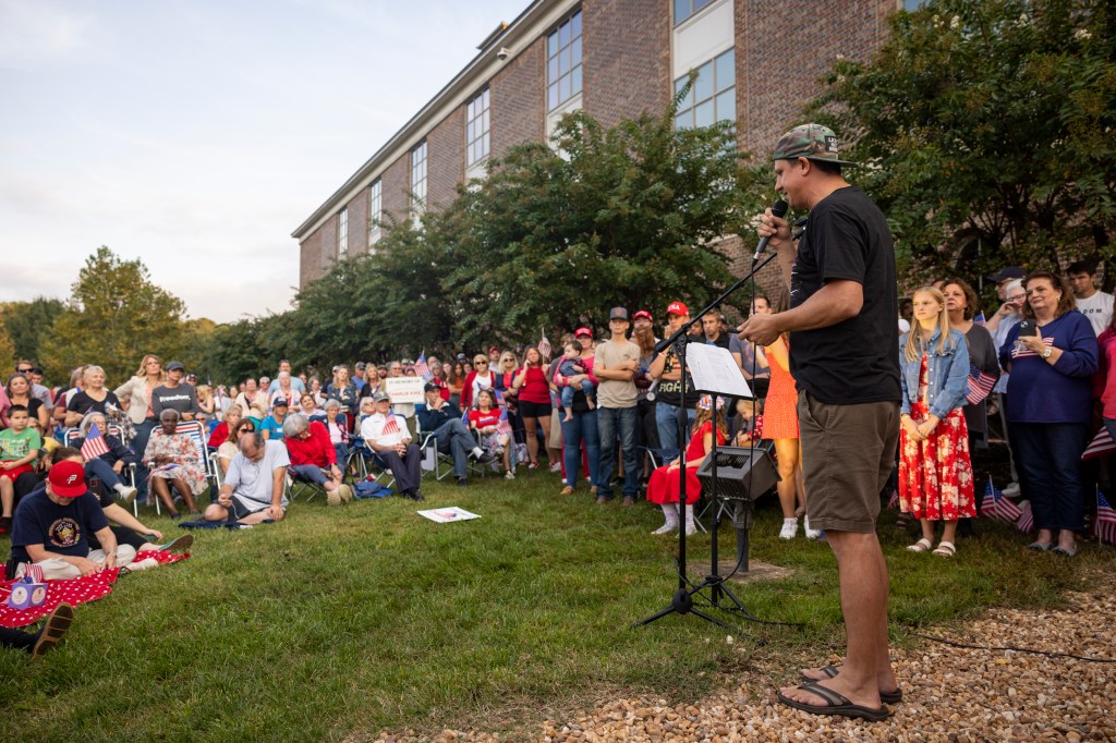 Hundreds gather in Williamsburg for Charlie Kirk vigil
